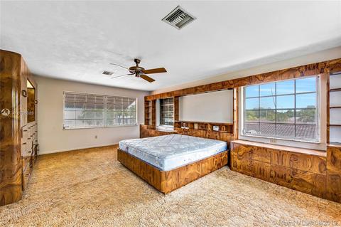 690 W 74th Pl, Hialeah, FL 33014 photo 22