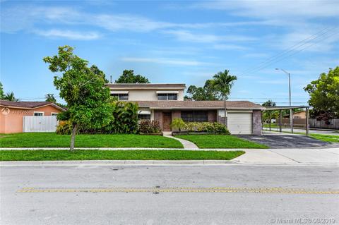 690 W 74th Pl, Hialeah, FL 33014 photo 1