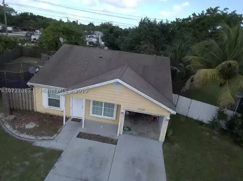 11113 E Model Cir E, Boca Raton, FL 33428 photo 8