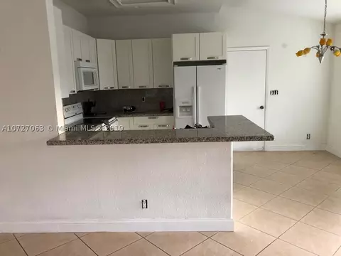 11113 E Model Cir E, Boca Raton, FL 33428 photo 10
