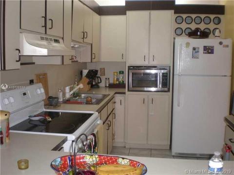 1075 W 68th St #220, Hialeah, FL 33014 photo 9