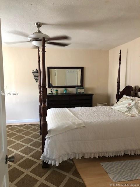 102 E 47th St, Hialeah, FL 33013 photo 6