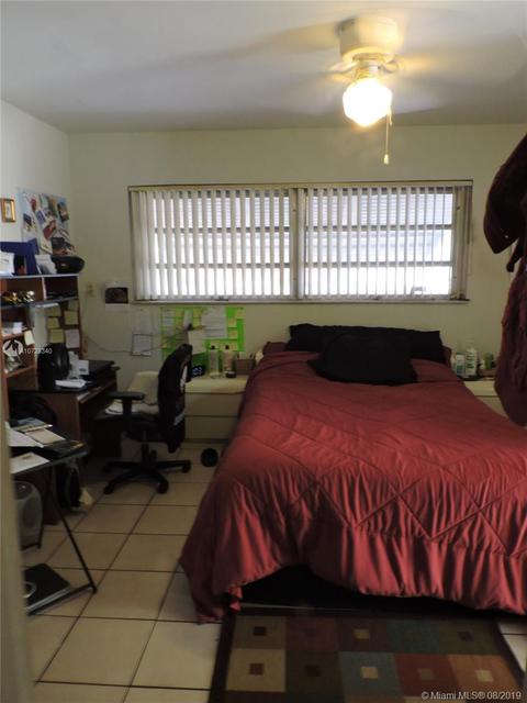 102 E 47th St, Hialeah, FL 33013 photo 18