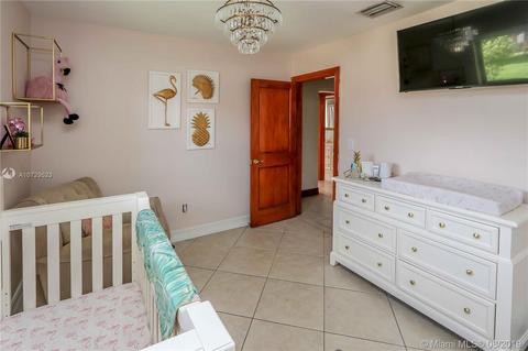 7265 W 14th Ave, Hialeah, FL 33014 photo 12