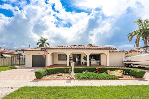 7265 W 14th Ave, Hialeah, FL 33014 photo 1