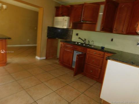 2345 E 7th Ave, Hialeah, FL 33013 photo 11