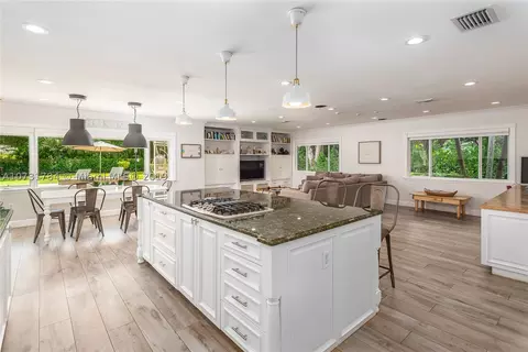 6800 SW 96th St, Pinecrest, FL 33156 photo 5