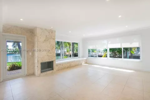 1221 Biscaya Dr, Surfside, FL 33154 photo 6