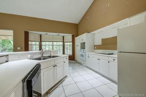 16004 NW 82nd Ct, Miami Lakes, FL 33016 photo 10