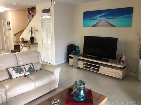 6528 W 3rd Ave, Hialeah, FL 33012 photo 4