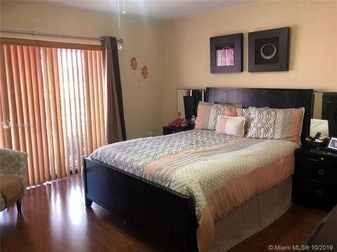6528 W 3rd Ave, Hialeah, FL 33012 photo 5