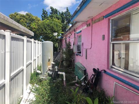 97 E 47th St, Hialeah, FL 33013 photo 11