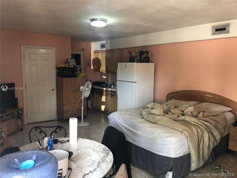 97 E 47th St, Hialeah, FL 33013 photo 9