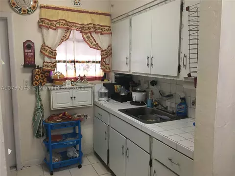 16 E 15th St, Hialeah, FL 33010 photo 8