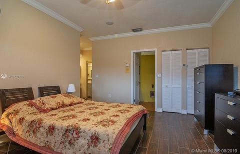 8220 NW 154th Ter, Miami Lakes, FL 33016 photo 9