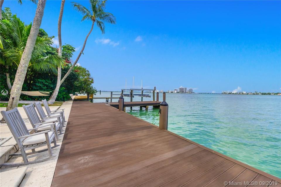  5980 N Bay Rd, Miami Beach, FL 33140 photo 23