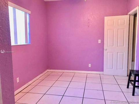 4155 E 9th Ct, Hialeah, FL 33013 photo 6