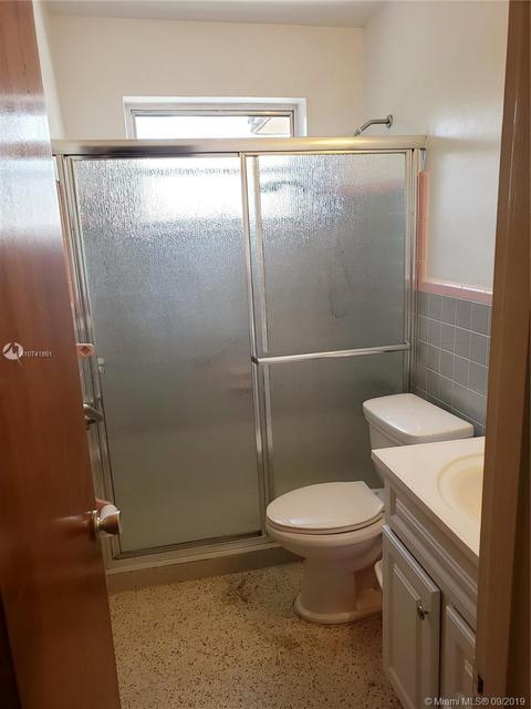 4140 E 9th Ct, Hialeah, FL 33013 photo 10