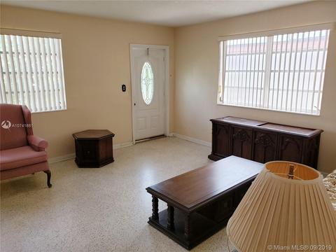 4140 E 9th Ct, Hialeah, FL 33013 photo 4
