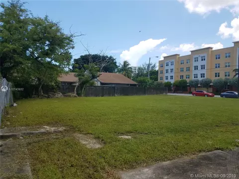 645 NW 5th Ave, Miami, FL 33136 photo 6