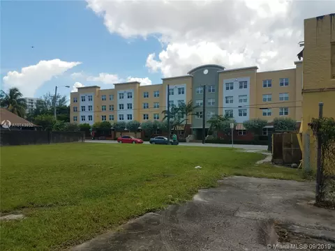 645 NW 5th Ave, Miami, FL 33136 photo 7