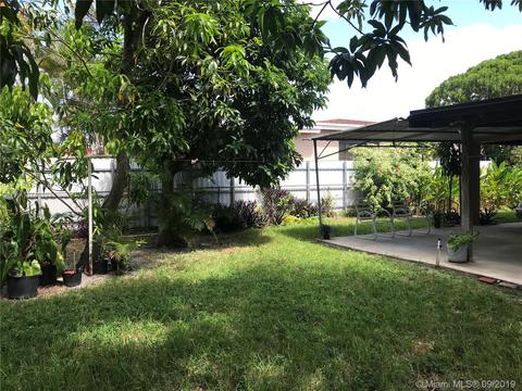 4802 E 9th Ct, Hialeah, FL 33013 photo 13