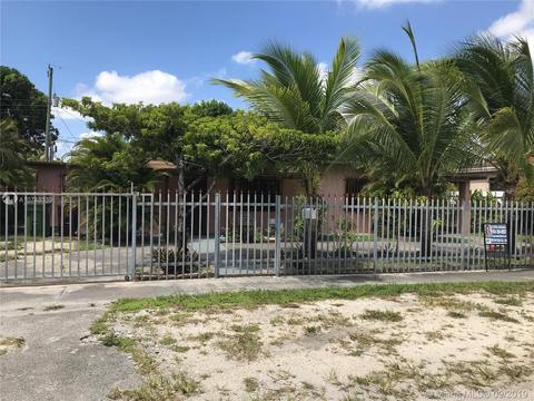 4802 E 9th Ct, Hialeah, FL 33013 photo 2