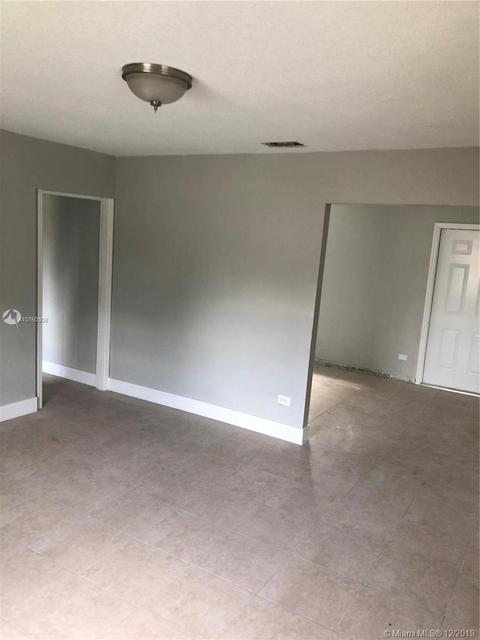 70 E 54th St, Hialeah, FL 33013 photo 7