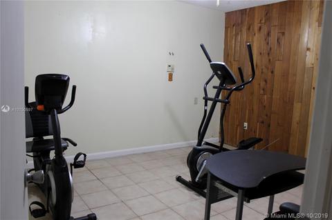 649 E 31st St, Hialeah, FL 33013 photo 9