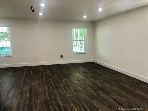 14310 Leaning Pine Dr, Miami Lakes, FL 33014 photo 13