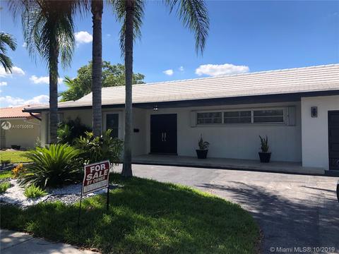 14310 Leaning Pine Dr, Miami Lakes, FL 33014 photo 4