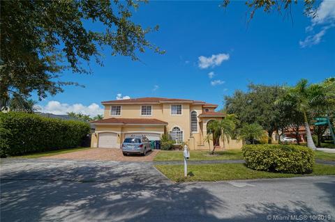 16924 NW 77th Path, Miami Lakes, FL 33016 photo 8