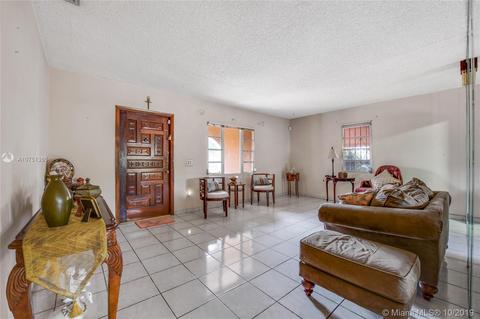 275 E 18th St, Hialeah, FL 33010 photo 3