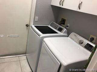 3420 E Greenview Ter E, Margate, FL 33063 photo 13