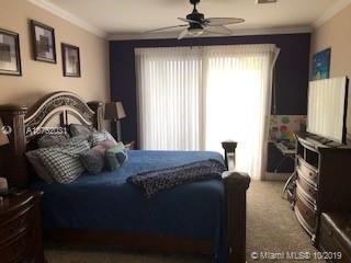 3420 E Greenview Ter E, Margate, FL 33063 photo 9