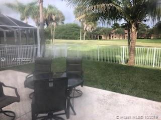3420 E Greenview Ter E, Margate, FL 33063 photo 27