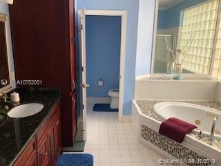 3420 E Greenview Ter E, Margate, FL 33063 photo 11
