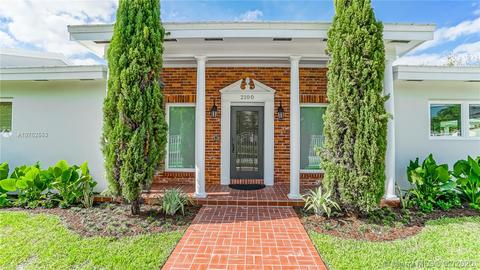 2100 SW 4th Ave, Miami, FL 33129 photo 1