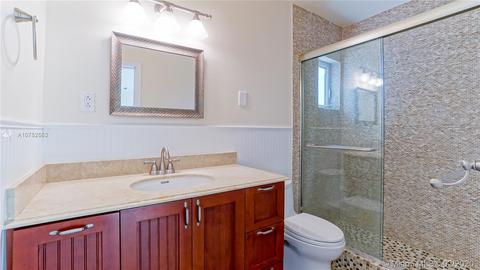 2100 SW 4th Ave, Miami, FL 33129 photo 25