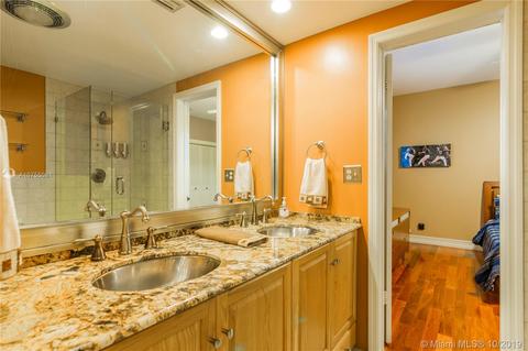 16110 W Prestwick Pl, Miami Lakes, FL 33014 photo 35