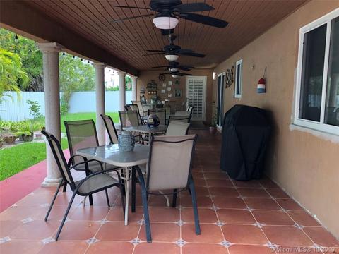 7195 W 4th Ct, Hialeah, FL 33014 photo 17