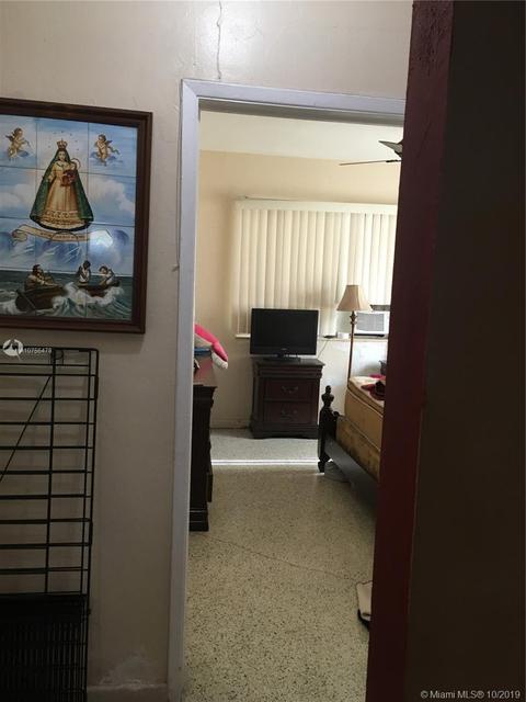 48 E 15th St, Hialeah, FL 33010 photo 2