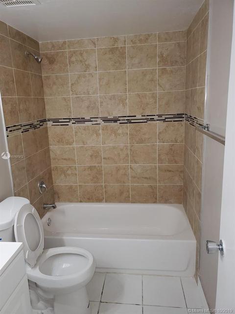Undisclosed, Hialeah, FL 33012 photo 4