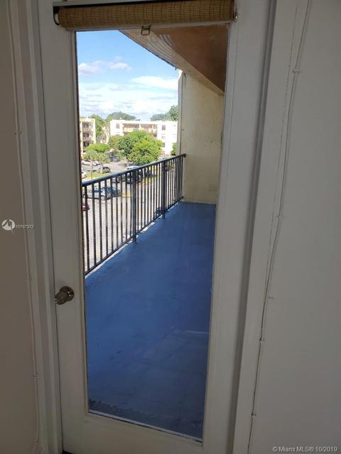 Undisclosed, Hialeah, FL 33012 photo 5
