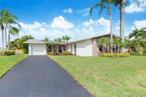 6330 SW 89th Ct, Miami, FL 33173 photo 1