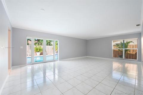 6330 SW 89th Ct, Miami, FL 33173 photo 3