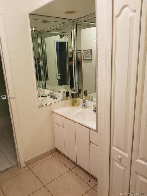 17543 NW 87th Pl, Hialeah, FL 33018 photo 23