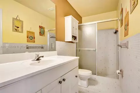4014 N Cir Dr, Hollywood, FL 33021 photo 17