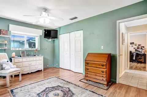4014 N Cir Dr, Hollywood, FL 33021 photo 19