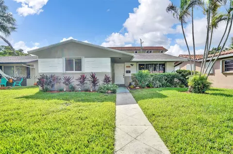 4014 N Cir Dr, Hollywood, FL 33021 photo 1